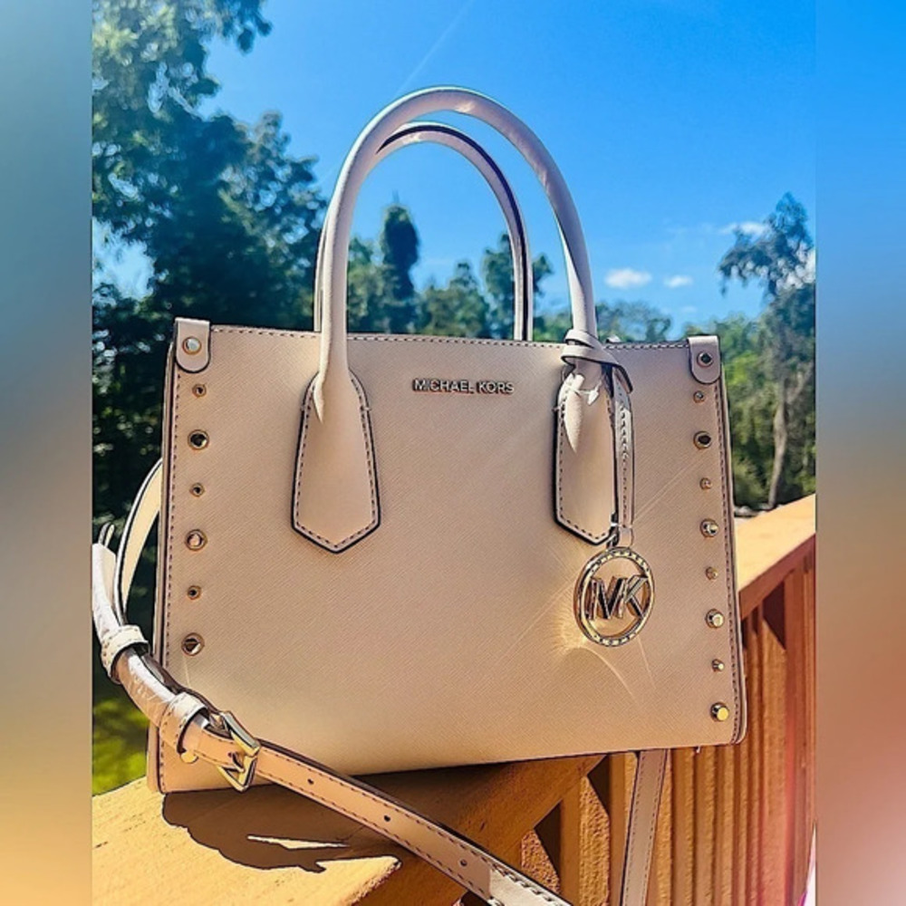 Michael Kors Maple Small Studded Satchel Crossbody White Leather NWT - Picture 1 of 6